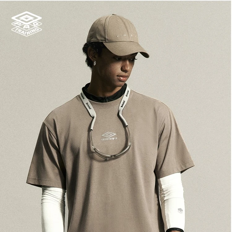 umbro茵宝都市型格系列凉感运动短袖健身服夏装T恤衫U2123330226