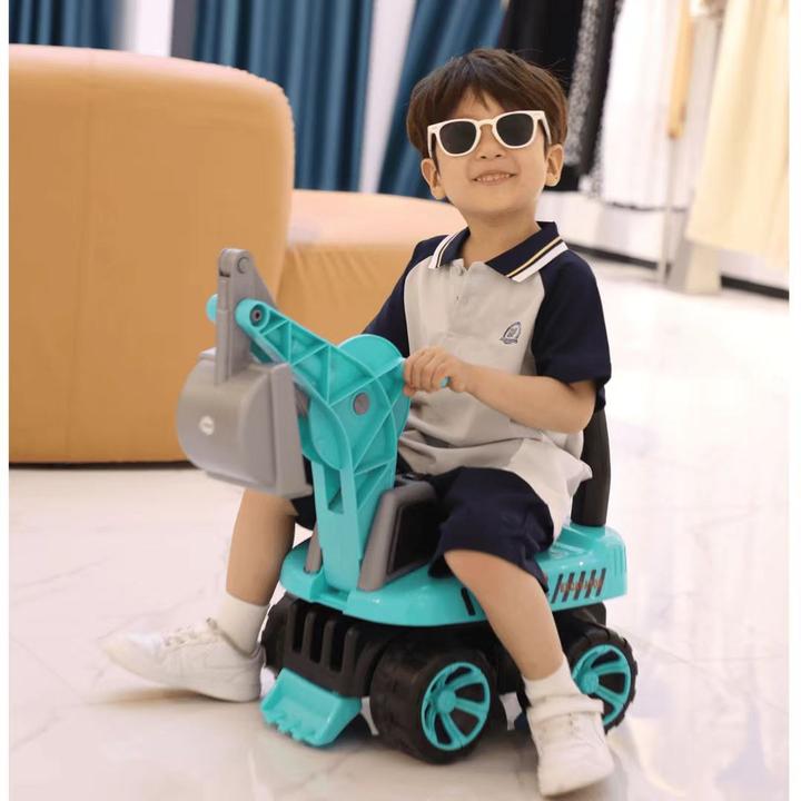 儿童挖掘机可坐人可滑行 挖土机挖沙子车360度旋转