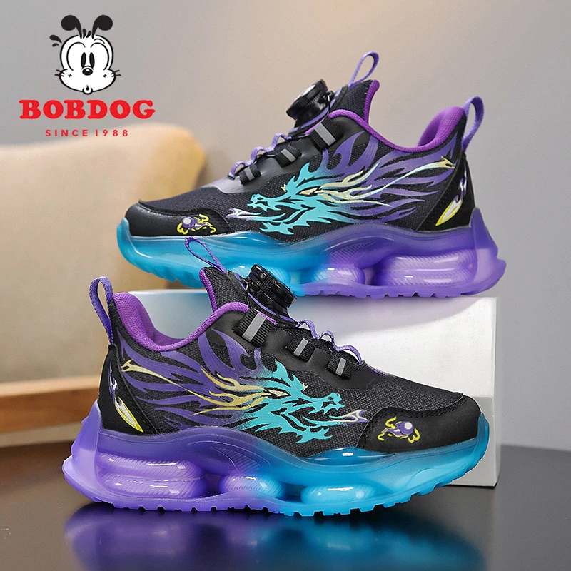 巴布豆男童运动鞋2025新款网面透气防滑儿童春夏季软底纽扣跑步鞋