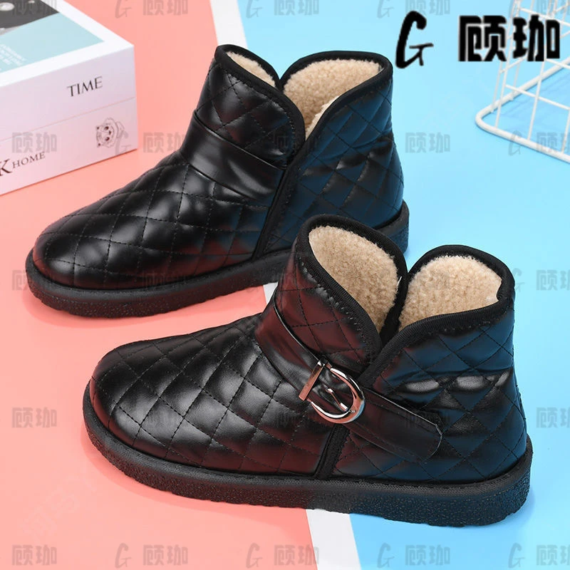 防寒加厚冬季老北京棉鞋女软底防水雪地靴女加绒平底防滑妈妈短靴