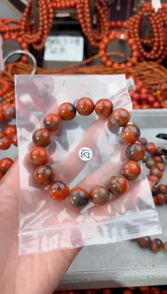 【闪购商品】南红玛瑙手串未镶嵌14+