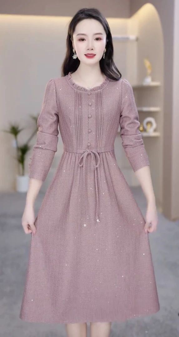 【玥欣服饰】S6623#2024 秋季 新款 减龄 显瘦 修身 收腰 连衣裙