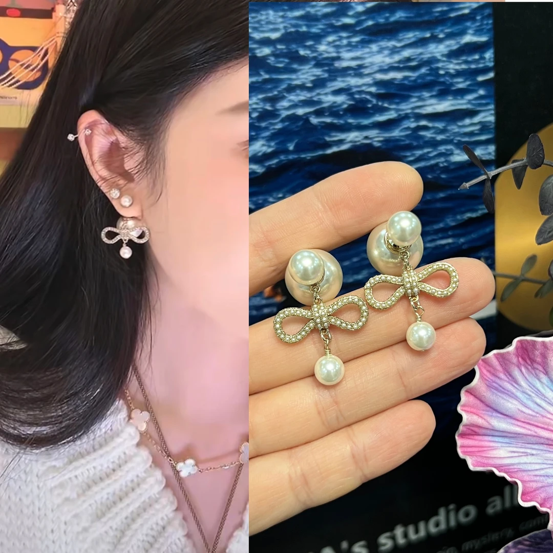 铜合金仿珍珠耳饰 25年早春新款蝴蝶结设计感气质耳钉韦雪同款