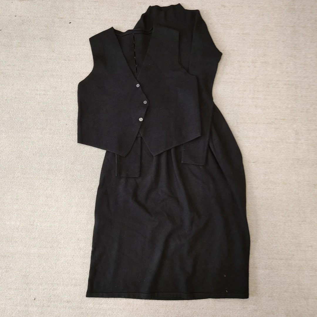 NIUNIU · Niu-133 冬季气质时尚马甲裙子套装