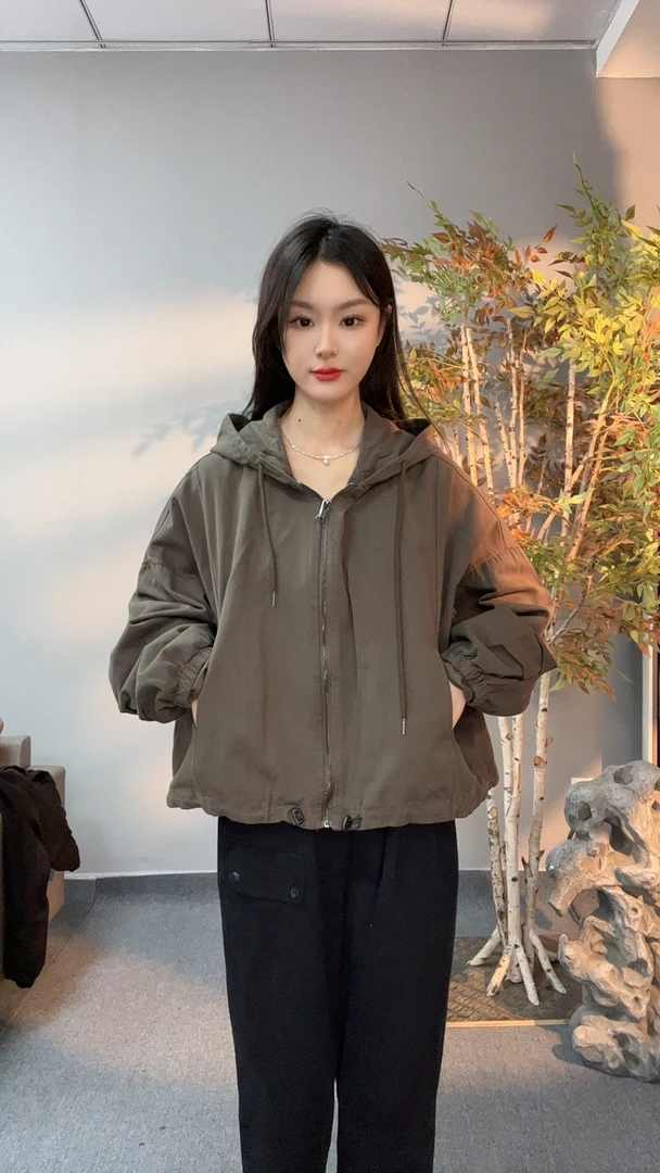 @0012春秋新款女装时尚休闲欧版减龄潮流长袖拼接显瘦连帽卫衣