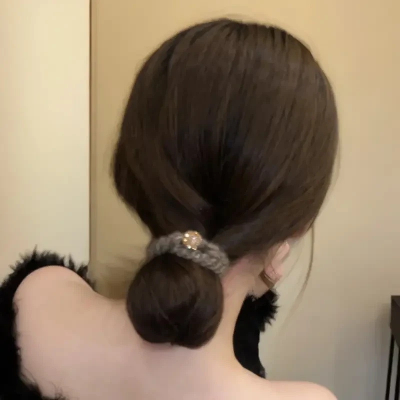 秋冬新款松弛感加粗头绳高弹力不伤发毛线发绳女生高级感精致发圈