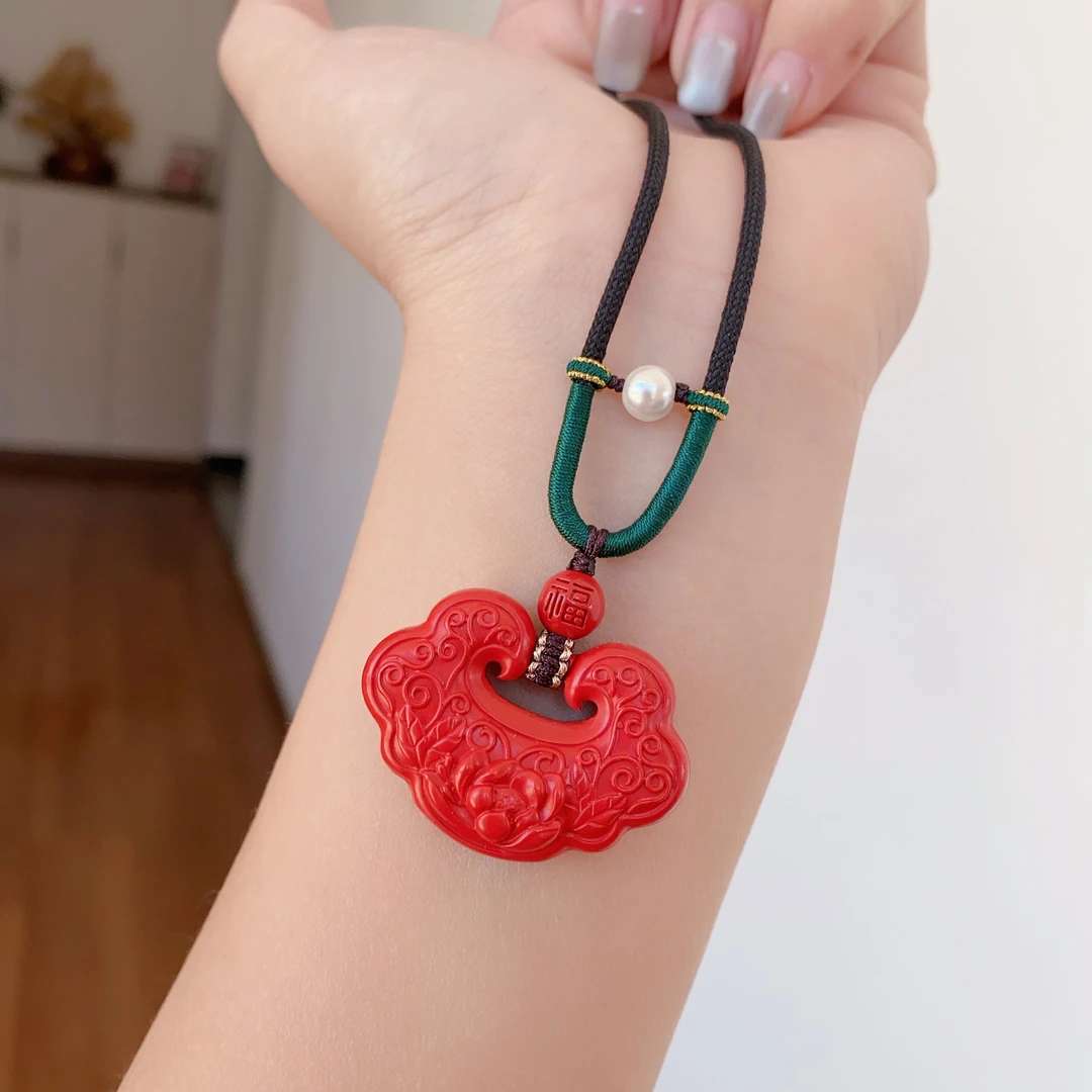 含辰砂工艺品高含量红砂祥云莲花福锁