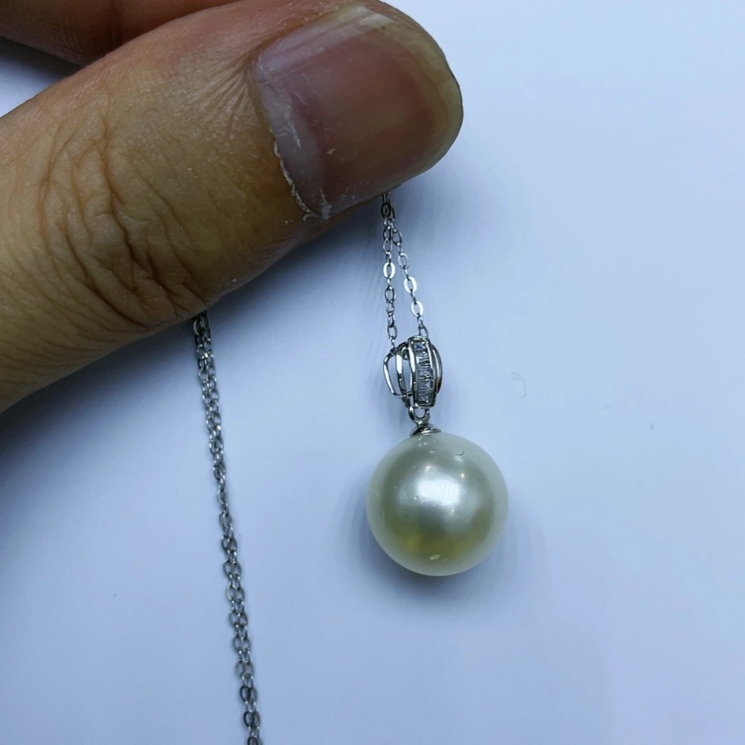 海水珍珠颈饰18K金镶嵌