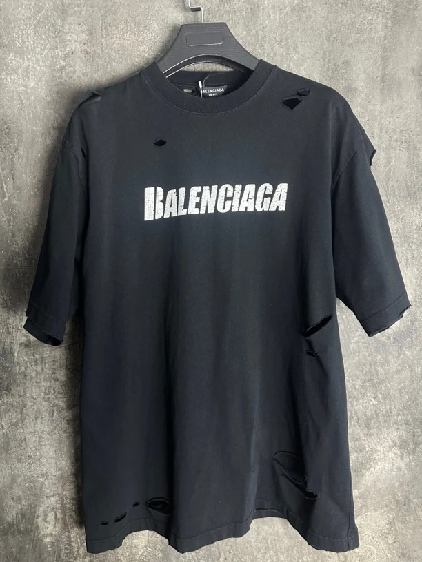 全新未使用/Balenciaga经典黑色大logo虫洞破坏破洞短袖