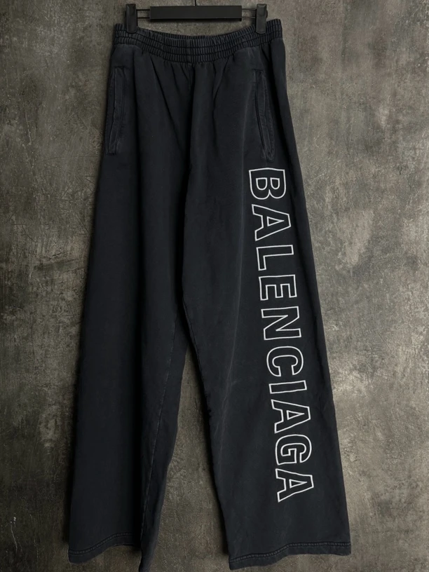 全新未使用/balenciaga水洗黑刺绣logo阔腿卫裤