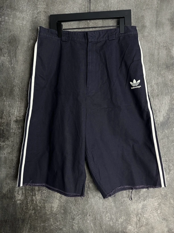 全新未使用/Balenciaga Adidas阿迪达斯刺绣条纹联名破坏七分短裤