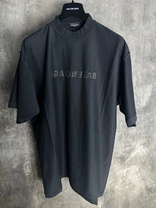 全新未使用 Balenciaga/巴黎世家 颠倒刺绣宽松黑色双面穿短袖