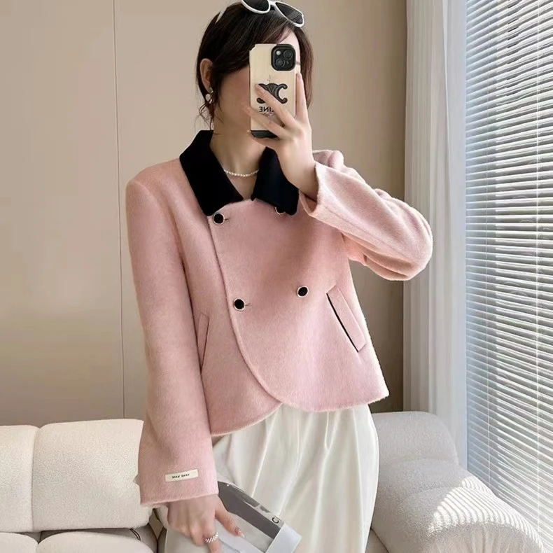 粉色短款羊毛外套女娃娃领小香风春季新款小个子双面呢子羊毛大衣
