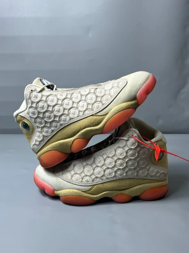 42.5码 9新/air jordan13中国年/休闲鞋 公价1199