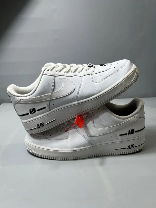 44码 9新/af1双勾/板鞋 公价1299 瑕疵鞋帮磨损