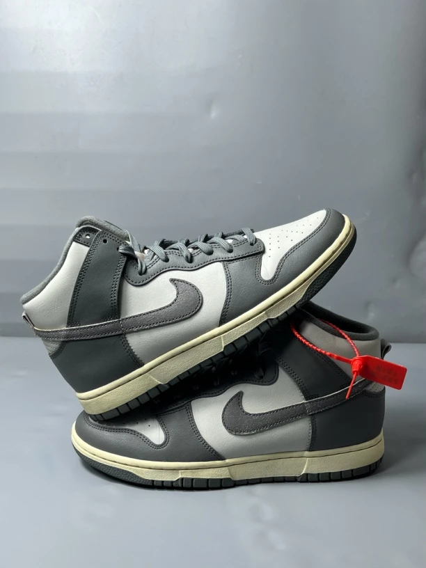 42.5码 95新原盒/nike dunk浅骨/板鞋 公价749