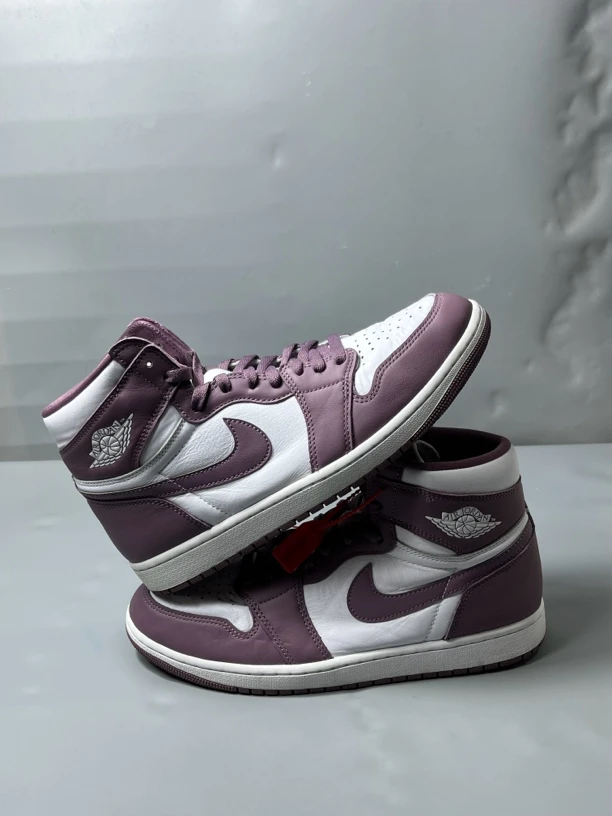 44.5码 95新/air jordan1白紫/板鞋