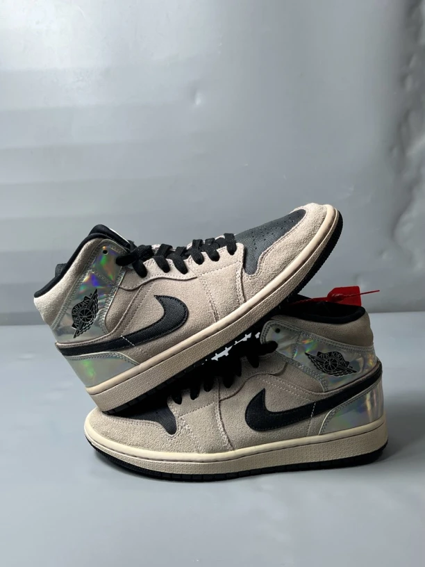 40码 95新/air jordan1卡其镭射/板鞋 公价1099