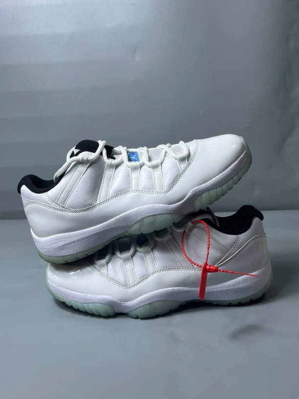 44码 95新/air jordan11白蓝/休闲鞋 公价1689