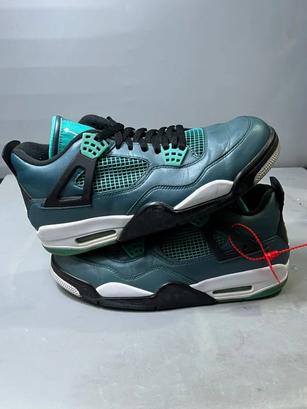 44.5码 9新/air jordan4湖水绿/板鞋 公价2999