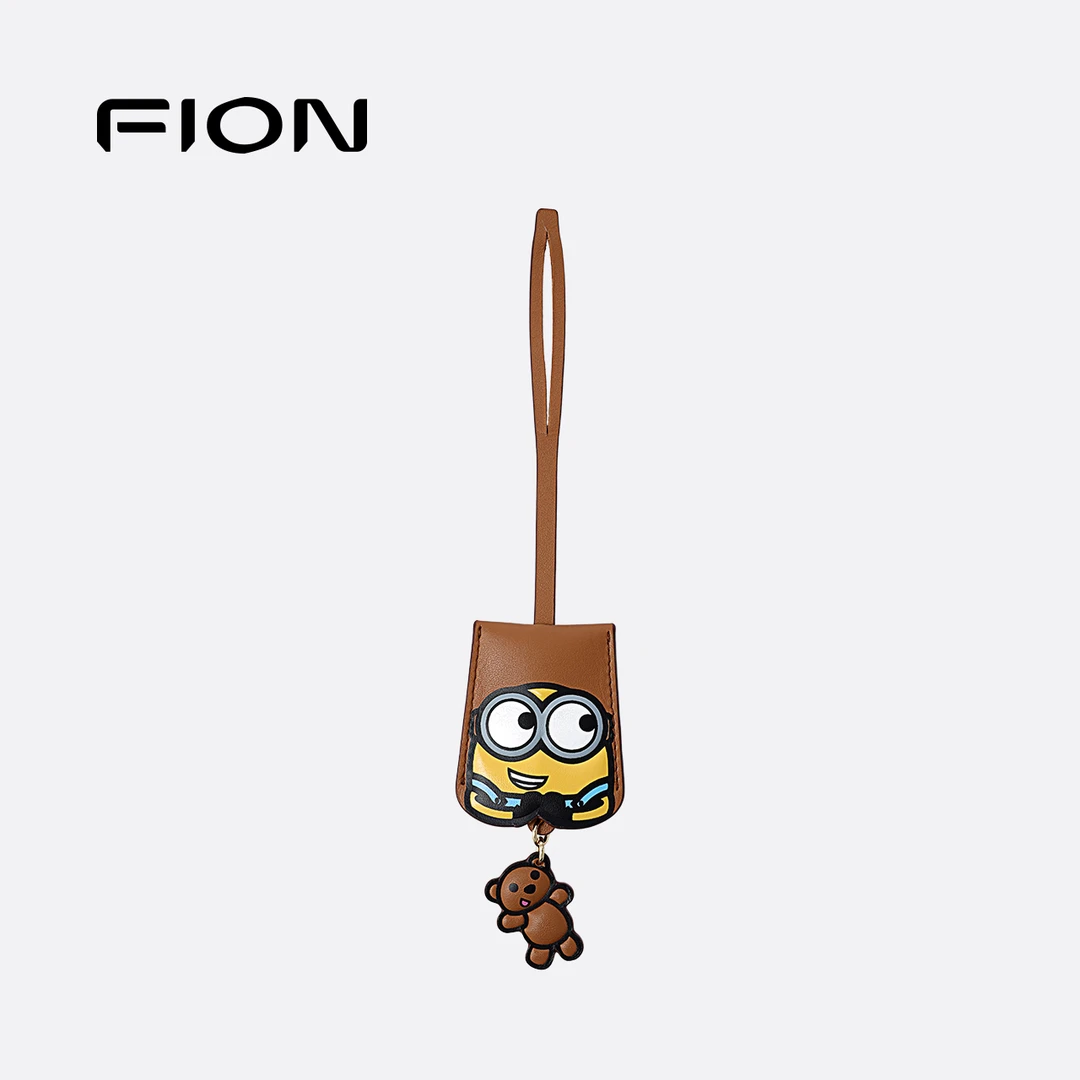 Fion/菲安妮时尚百搭小黄人图案可爱装饰包包皮革吊坠FFAFRLO014