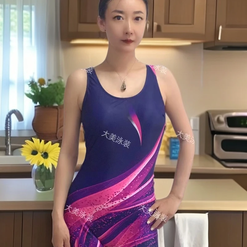 大码平角潜水泳衣纯色红色女款夏季新款美背紧身专业大码女士