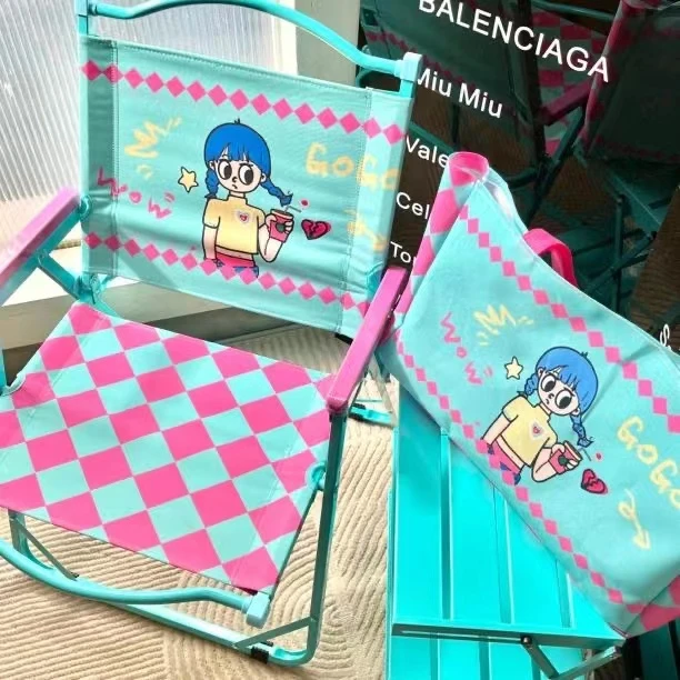 撞色可乐妹克米特户外便携式多巴胺配色折叠椅