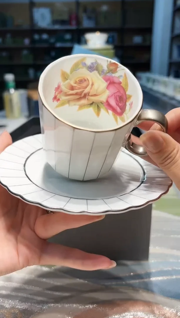 【闪购商品】瓷片全场破价点菜优先！