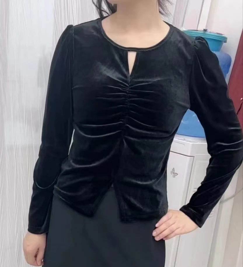 【木子专属】新款洋气欧货高级感镂空气质显瘦褶皱丝绒上衣女打底衫