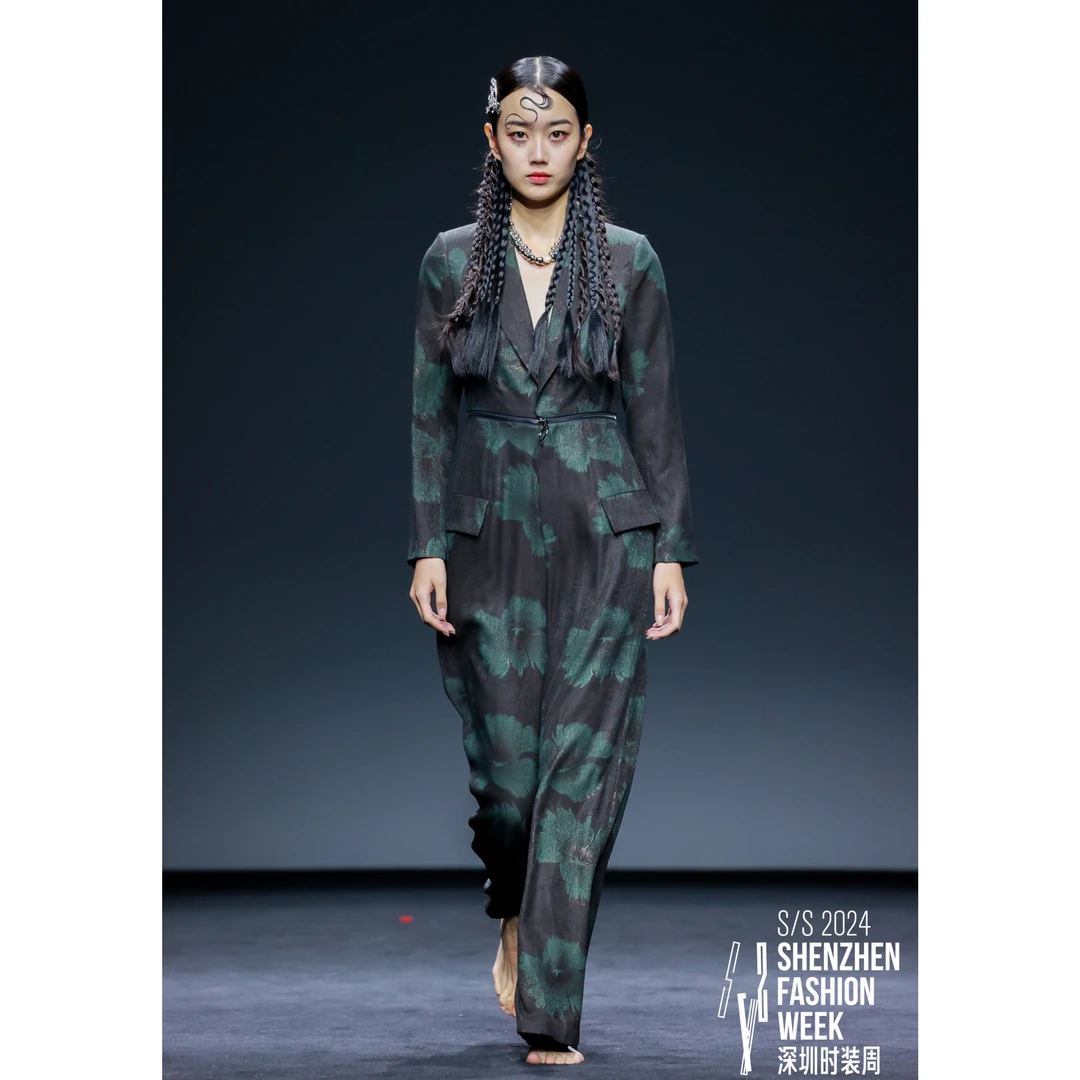 香云故里·烫金贡缎香云纱气质连体裤XB23B-18E969,XB23B-18E979