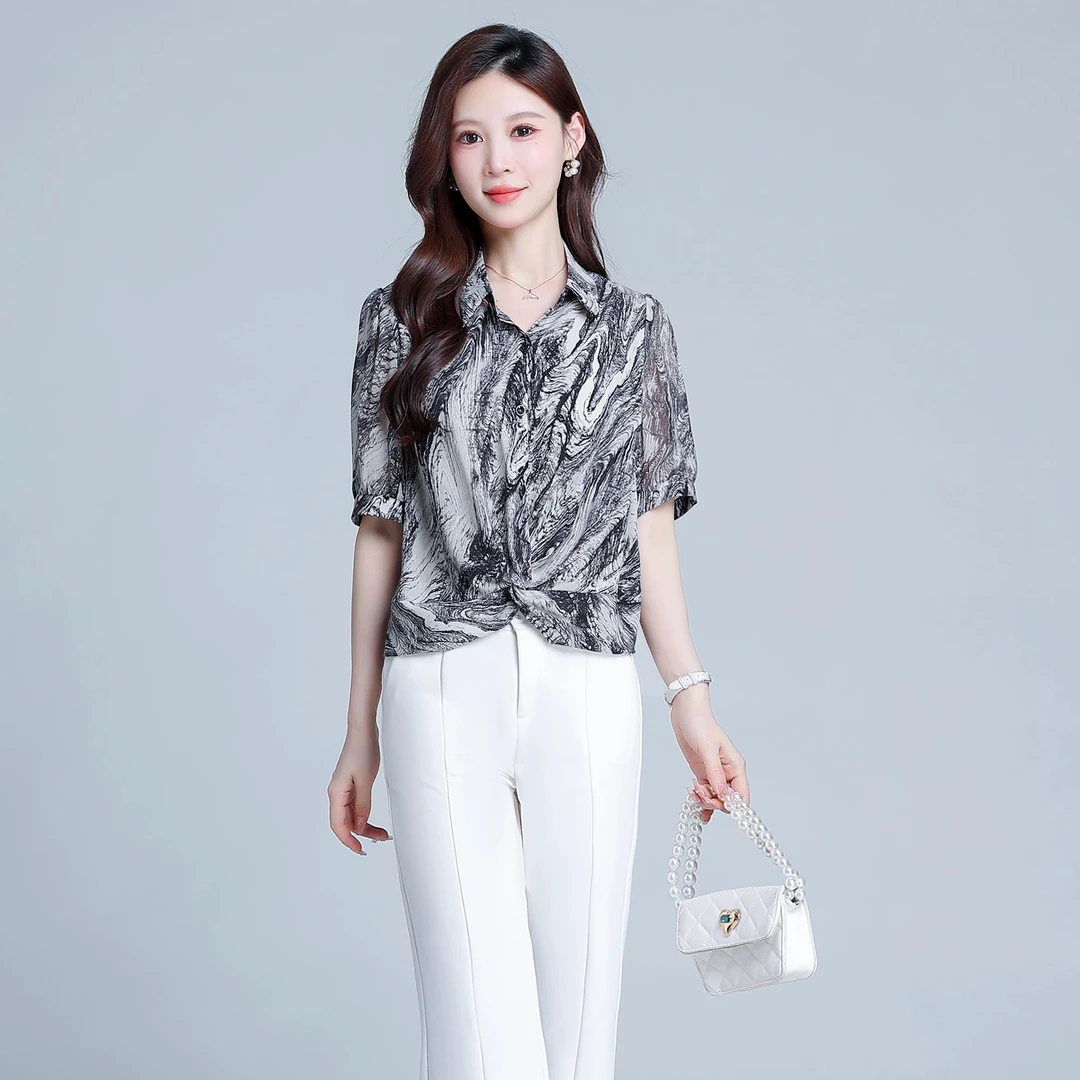 B5S-8077百搭春减龄季小衫网红显瘦时尚气质春小众设计感