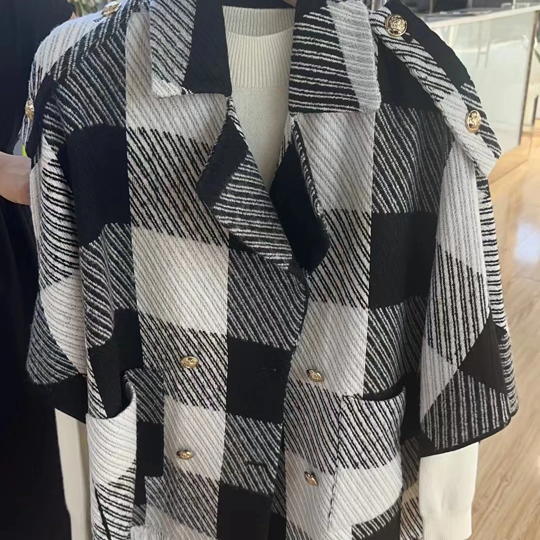 羊毛翻领宽松披肩/6331