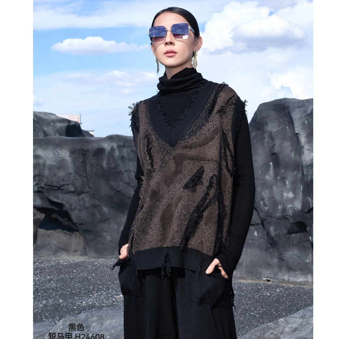 24608#马甲时尚复古休闲短款加厚外穿，无袖针织衫宽松百搭休闲