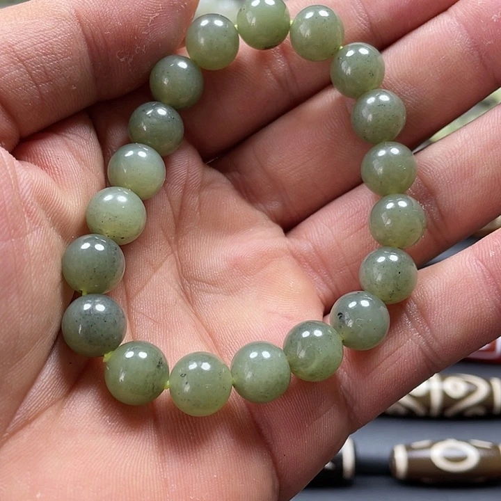 和田玉手串未镶嵌