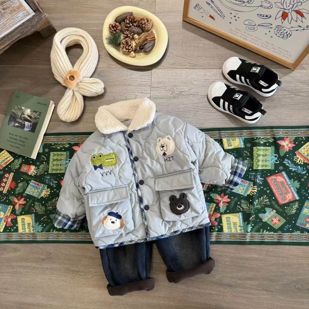儿童冬季卡通刺绣动物拼格子翻领棉服H1878