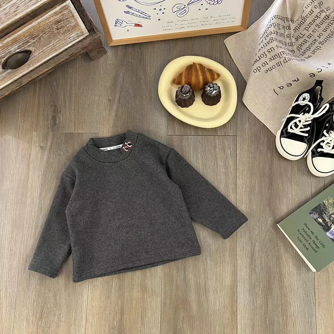 儿童秋冬卡通刺绣小企鹅加绒打底衫H1759