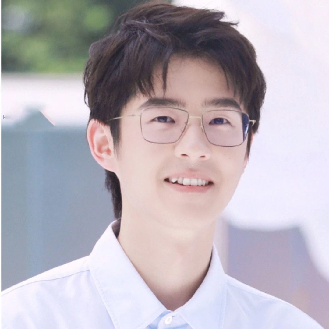 刘昊然同款超轻纯钛时尚超轻林德5508系列近视金丝可配防蓝光眼镜