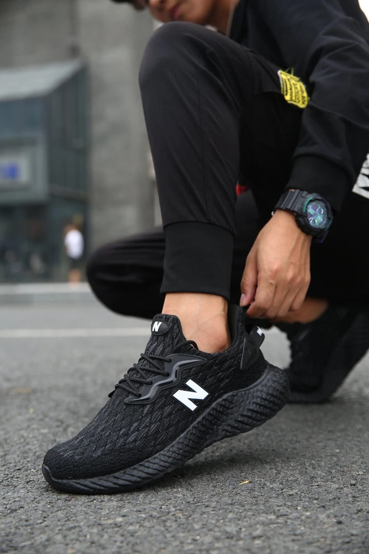 N字百搭透气回弹情侣休闲鞋39.9