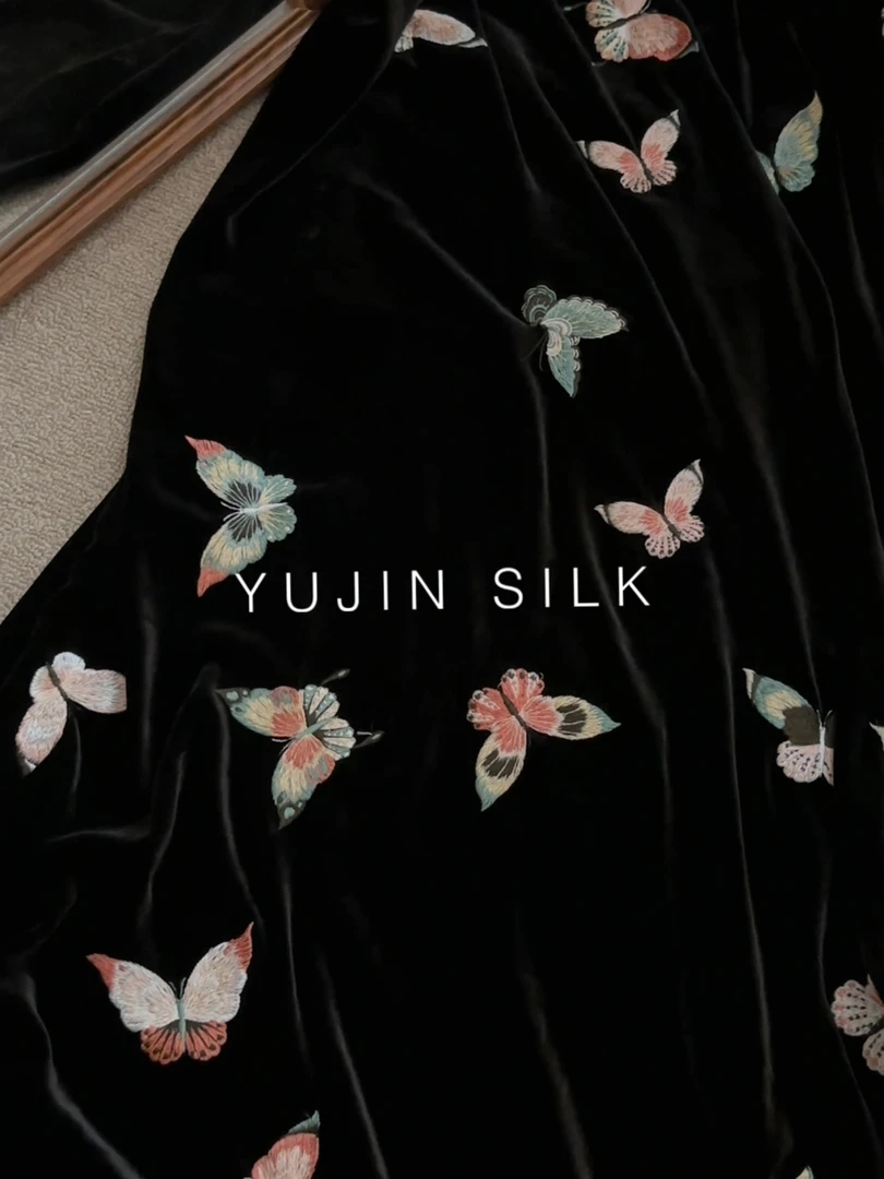 YUJIN SILK 蝴蝶刺绣丝绒桑蚕丝布料140门幅200克重