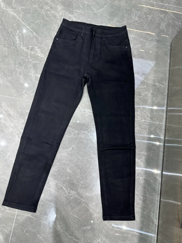 661男士百搭休闲牛仔裤丹姐推荐