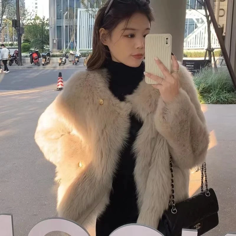 2024大码胖mm外套女秋冬季宽松加厚毛绒短款一体小香风上衣809730