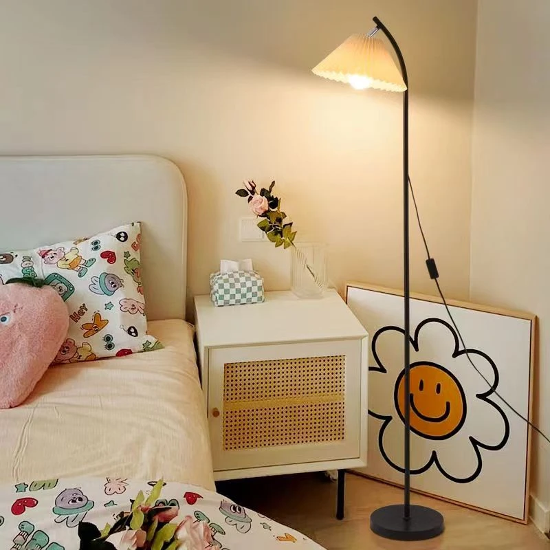【王总专属】客厅沙发旁现代简约落地灯灯立式网红护眼百褶轻奢
