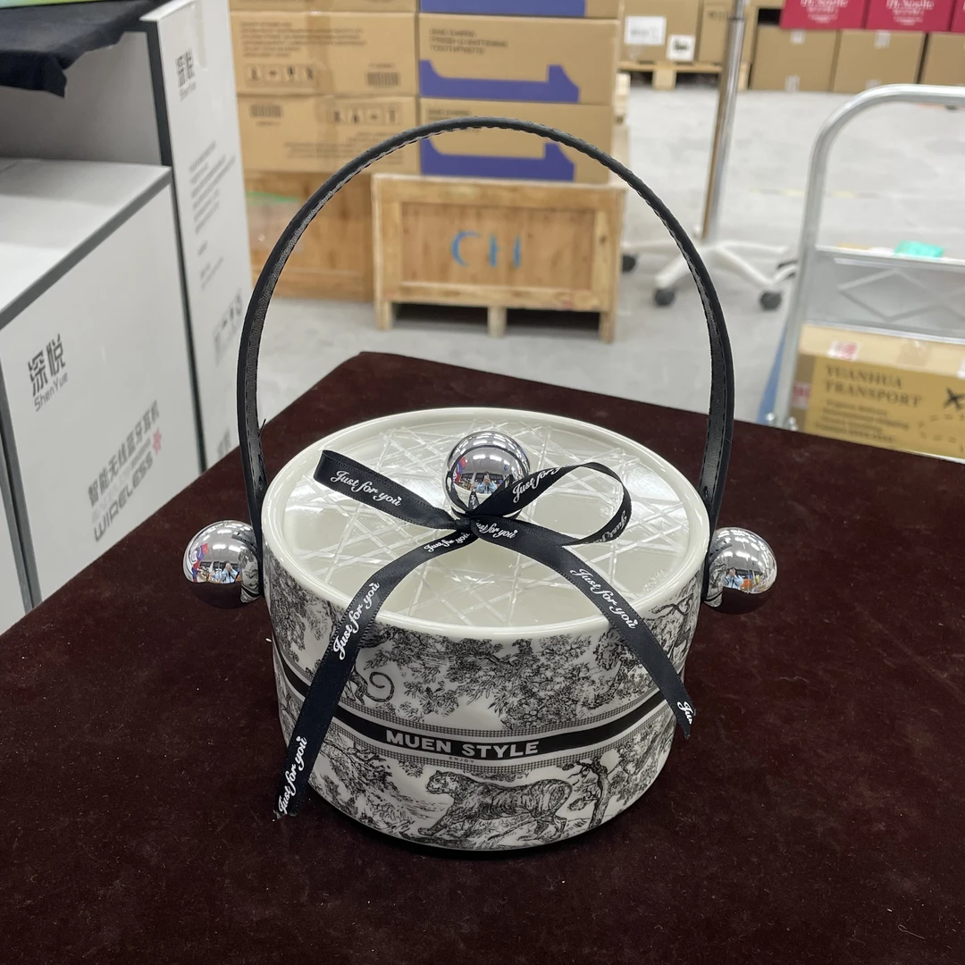 轻奢果盘带分格零食水果收纳盒