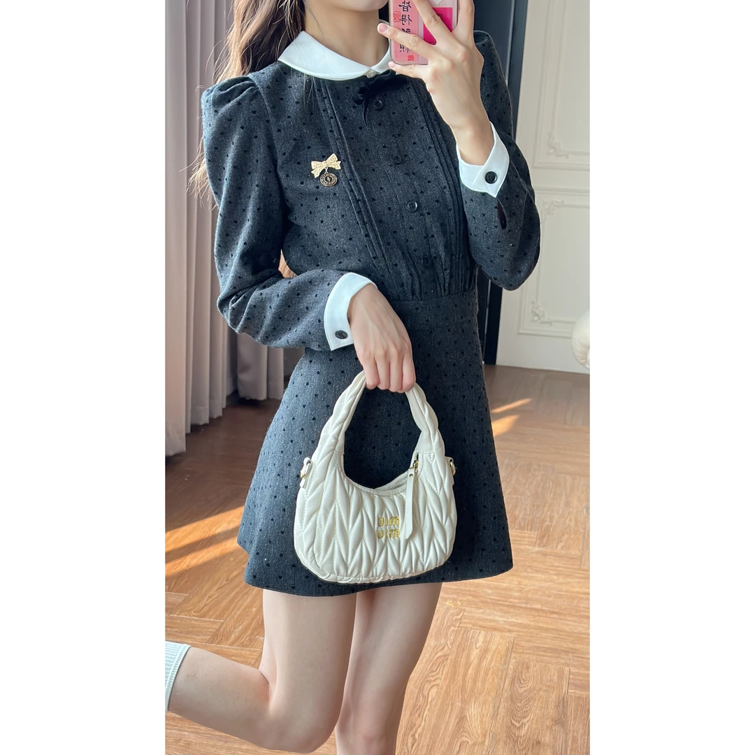 小小仟 高干氛围/黑色中长款长袖收腰连衣裙女法式气质a字裙子