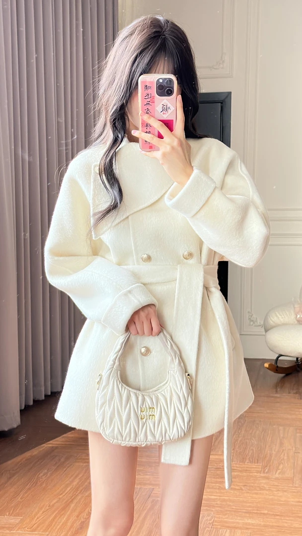 小小仟 韩女大衣 羊毛毛呢外套女2024新款冬金扣细带双面呢大衣