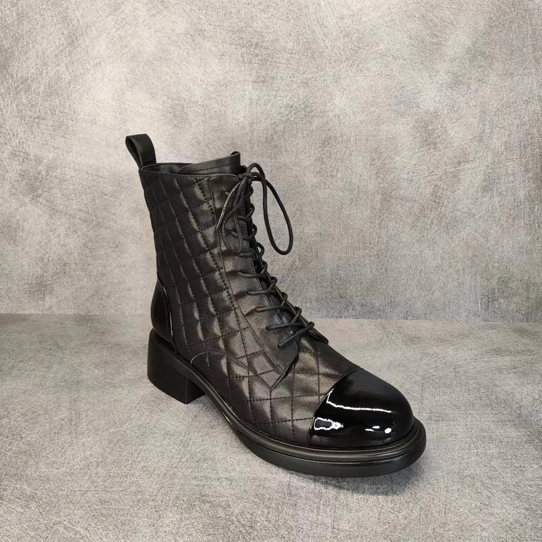 真皮秋冬加绒时尚潮流女靴通勤百搭休闲粗跟黑色女士圆头牛皮