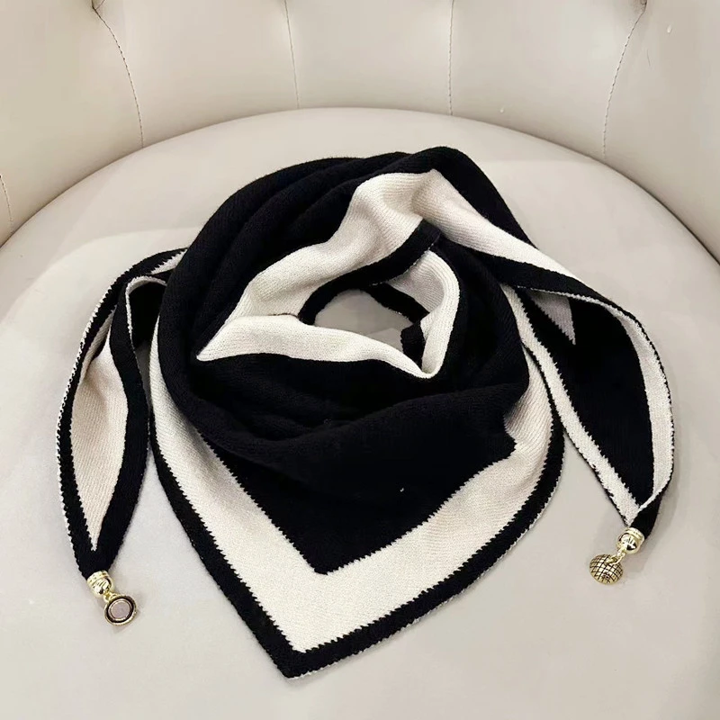 2023秋冬针织磁扣三角巾多功能磁扣百搭新款保暖护颈洋气装饰围巾