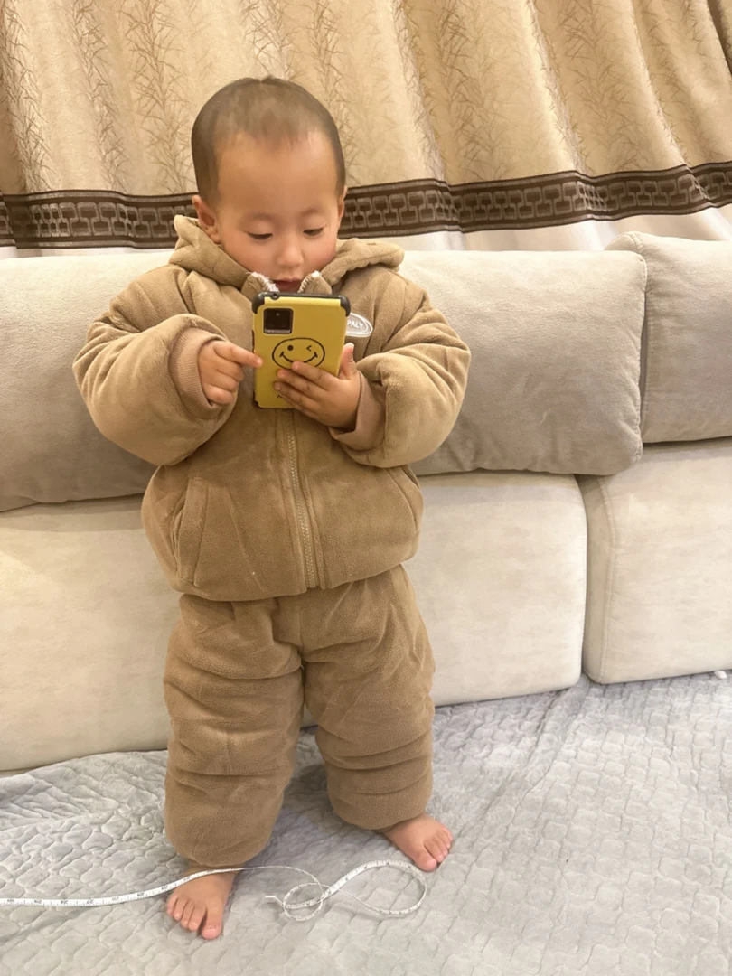 中童加绒加厚冬季戴帽子保暖套装