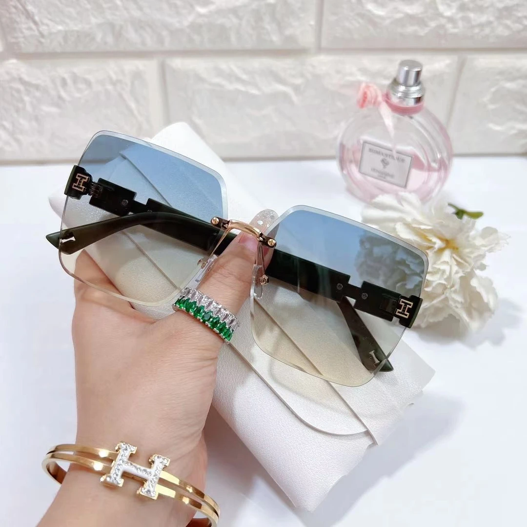 高清尼龙防紫外线镜片网红太阳眼镜无边框太阳镜时尚大框墨镜潮流