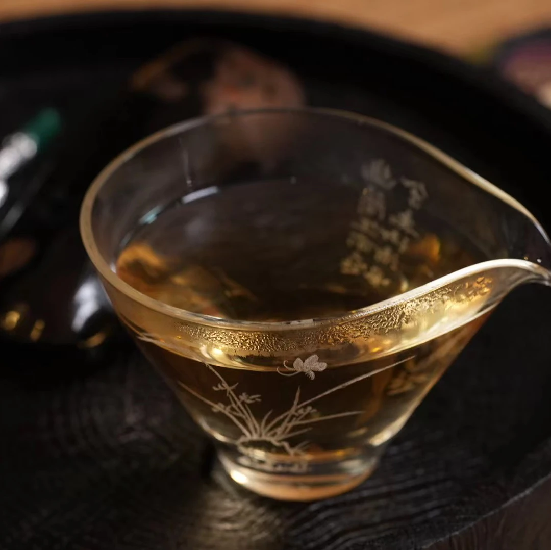 景德镇高温诗文公道杯雕刻高级透明玻璃